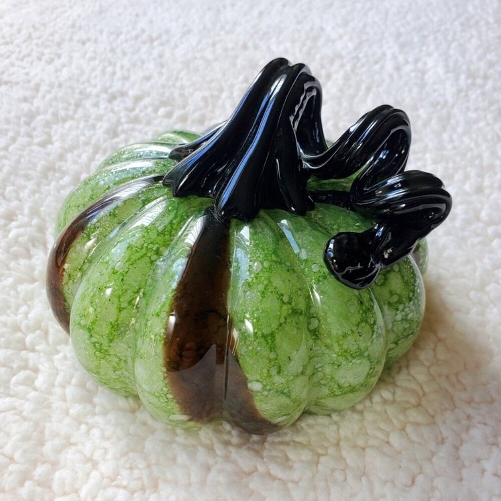 NWOT Blown Glass Pumpkin Tabletop Decor